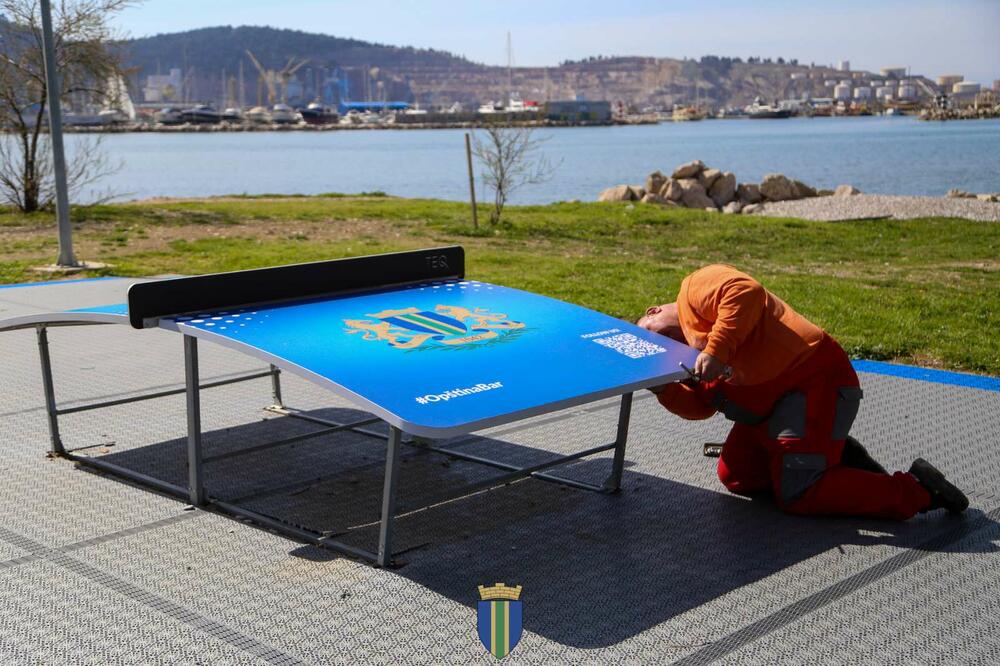 Obnovljeni sto za tekbol, Foto: Opština Bar