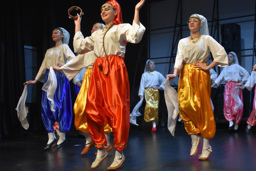 <p>U sklopu programa premijerno je prikazan film ‘Prikaz socijalnog modela rada Dnevnog centra Nikšić’, koji je predstavljen na međunarodnom naučnom skupu “Dani defektologa 2023”</p>