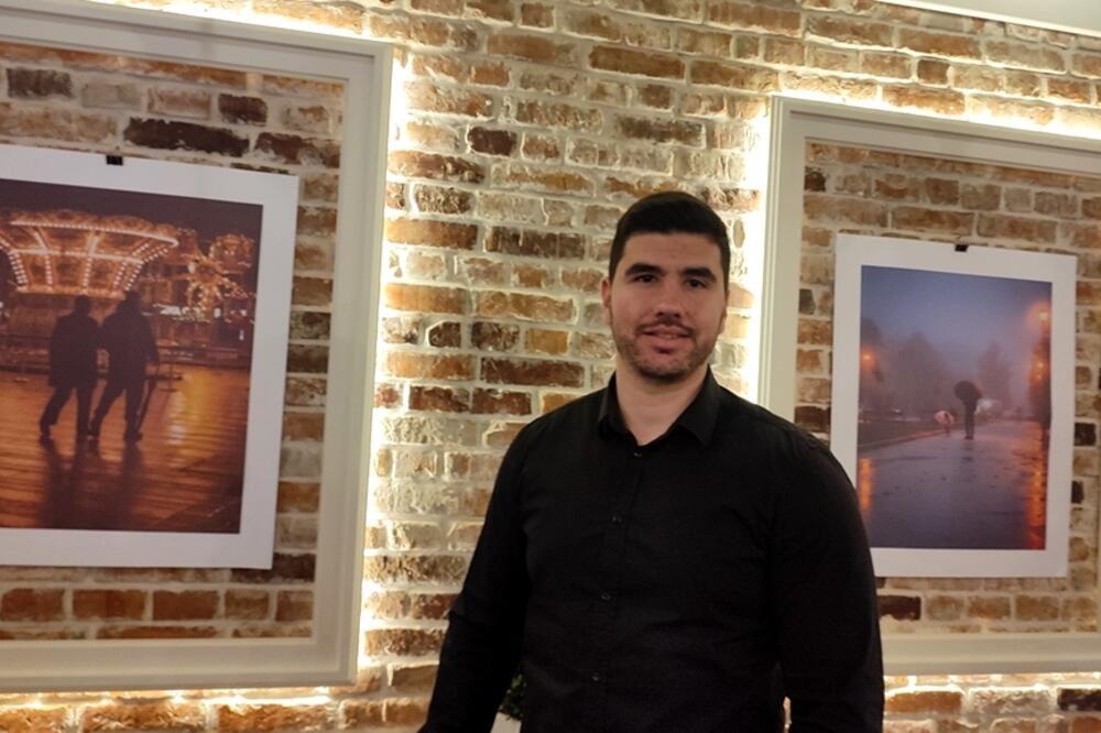 Prvi se predstavio mladi fotograf Nikola Mihailović, Foto: Svetlana Mandić