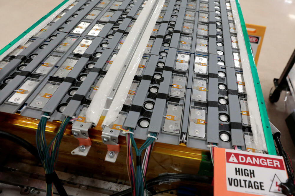Lithium batteries before testing, Photo: Reuters