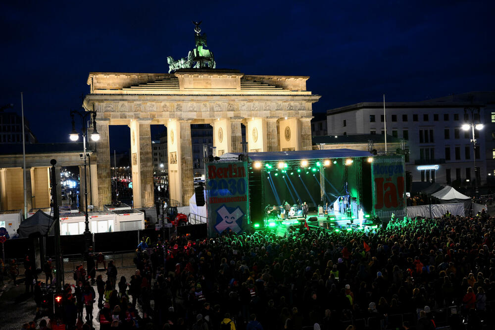 Sa skupa podrške "klimatskoj neutralnosti", Foto: Reuters