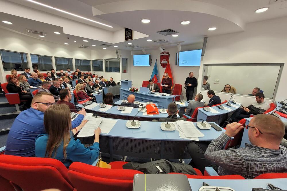 Sa sjednice, Foto: Jadranka Ćetković