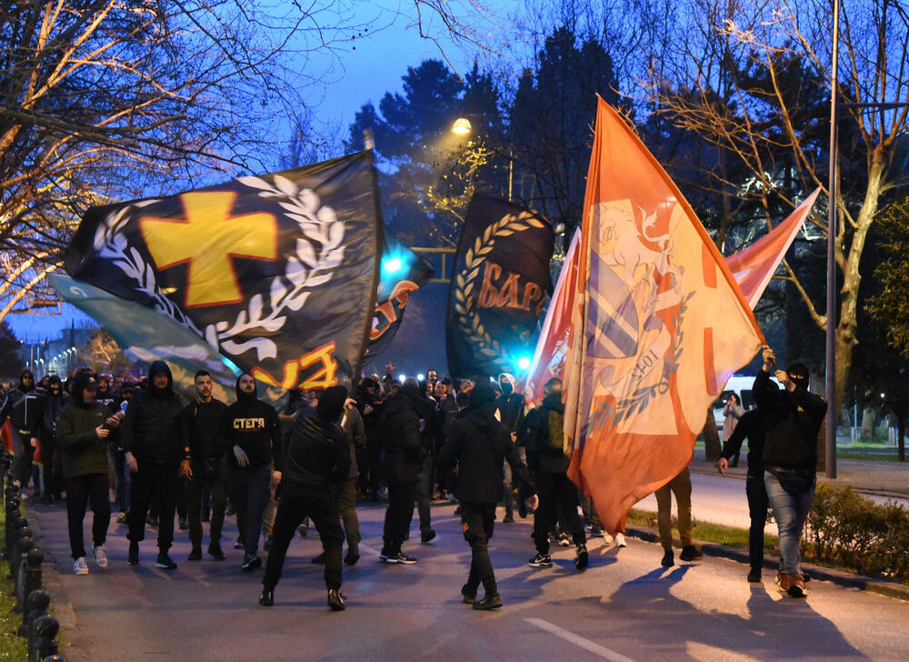 <p>Sve je spremno za veliki derbi</p>