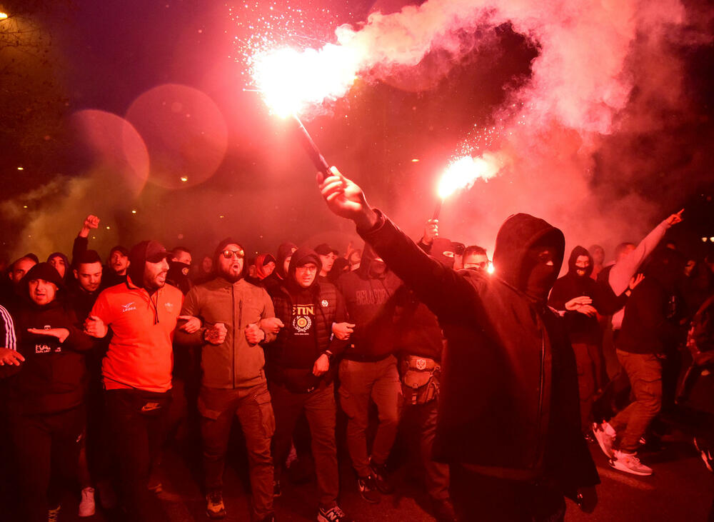 <p>Sve je spremno za veliki derbi</p>