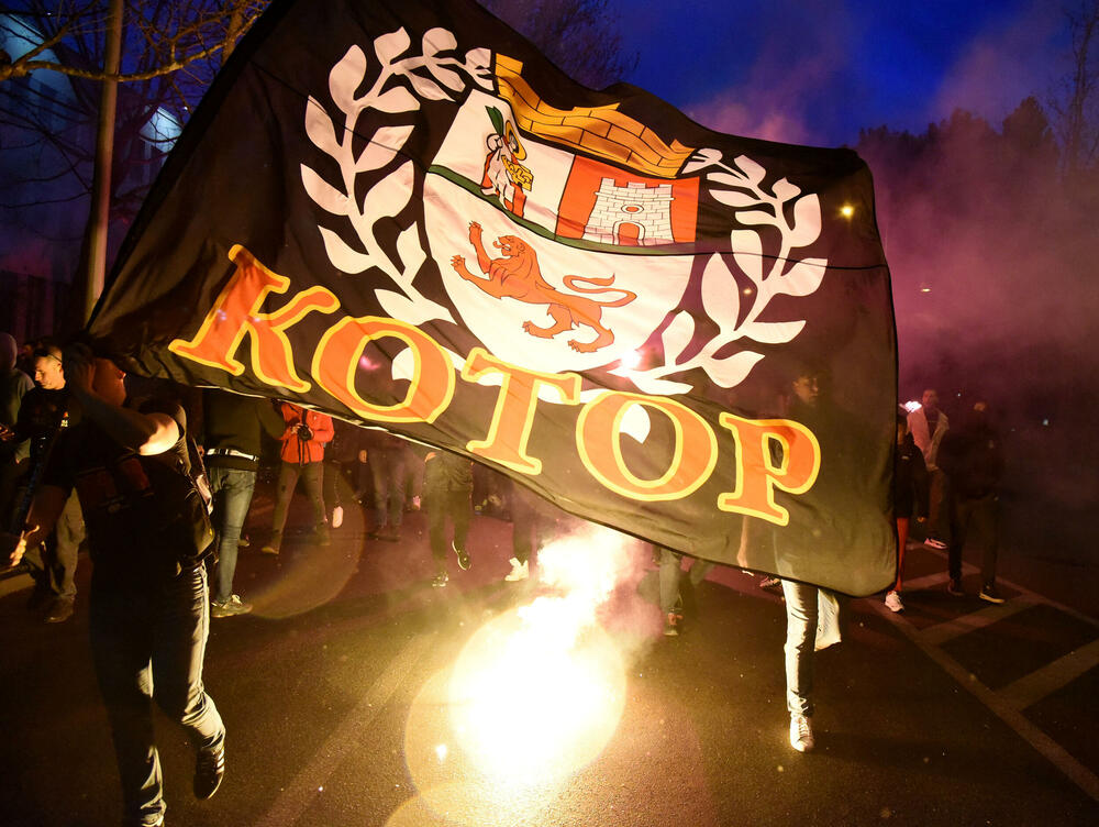 <p>Sve je spremno za veliki derbi</p>