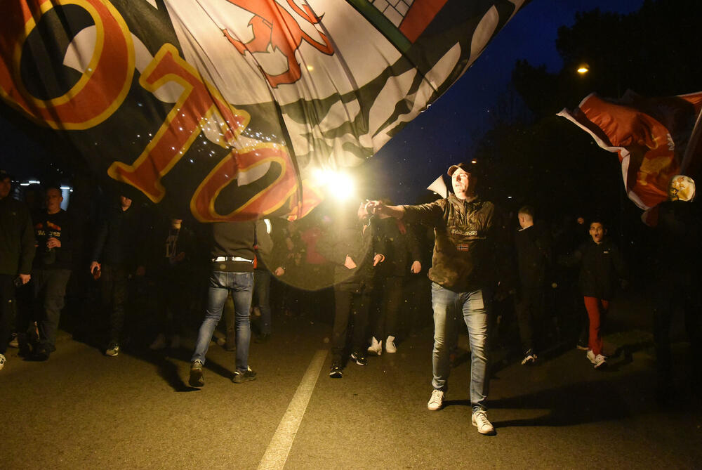 <p>Sve je spremno za veliki derbi</p>