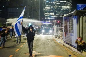 The Israeli opposition condemns the violence of fans and other supporters...