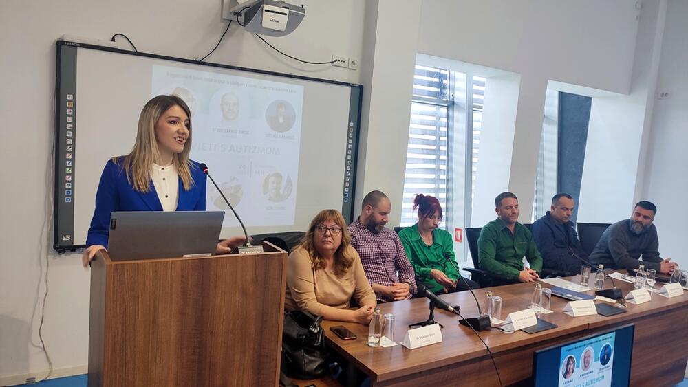 Živjeti sa autizmom