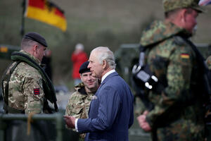 Čarls hvali Njemce: kralj pred Bundestagom