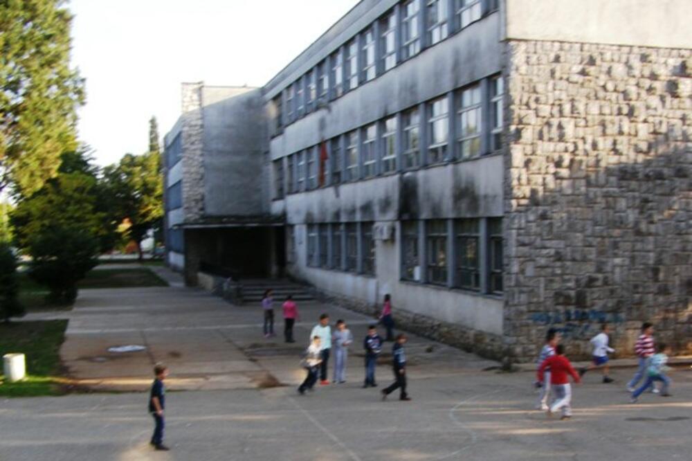 U školi ćute o vršnjačkom nasilju: OŠ “Vuko Jovović” (arhiva), Foto: Jelena Jovanović