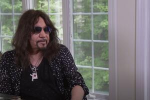 Bivši gitarista grupe "Kiss" prijeti Polu Stenliju: Ako se ne...