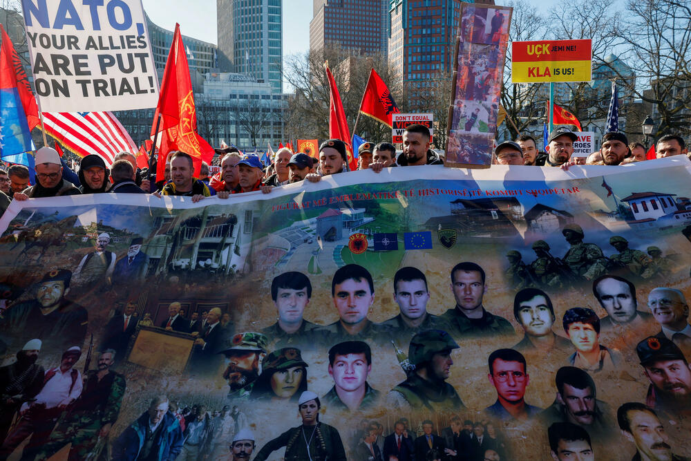 <p>Počelo suđenje za ratne zločine i zločine protiv čovječnosti komandantima Oslobodilačke vojske Kosova (OVK)</p>