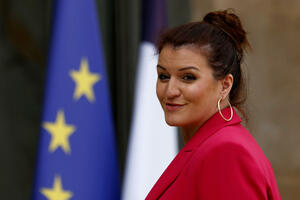 Francuska ministarka na udaru kritika zbog fotografije za Plejboj