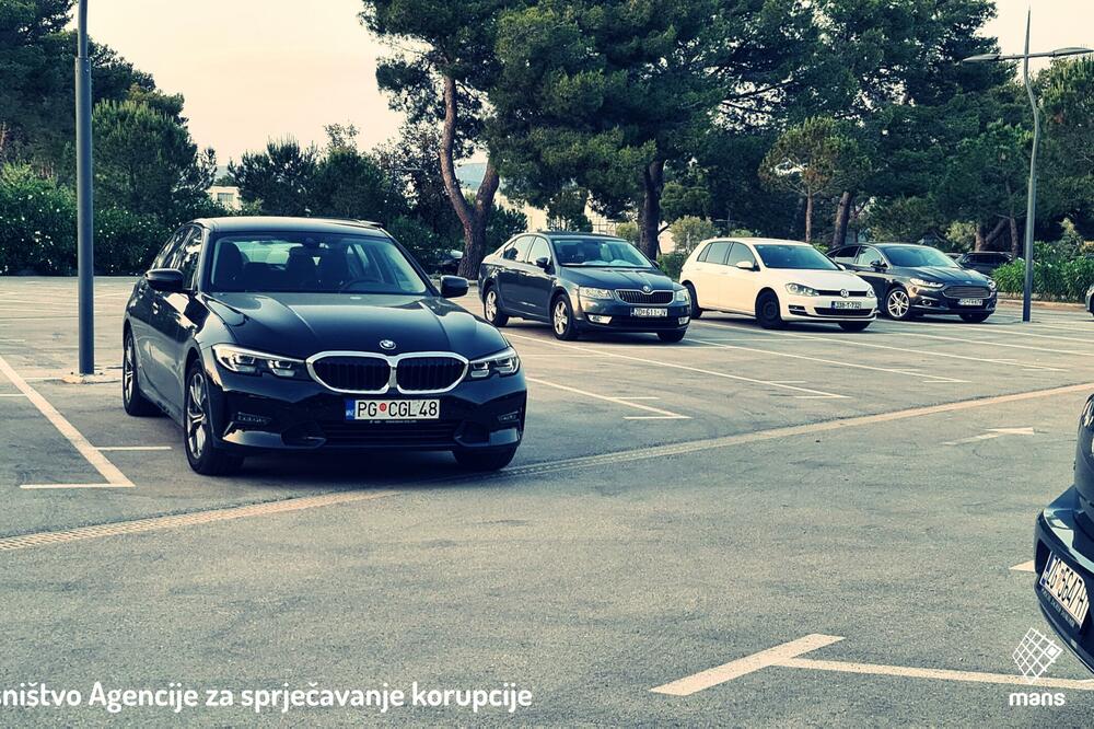 Motori se ne gase: “BMW” Agencije za sprečavanje korupcije, Foto: MANS