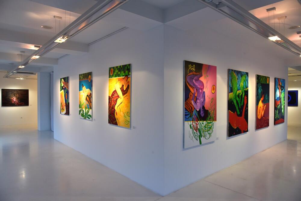 Postavka u CGU 'Miodrag Dado Đurić'