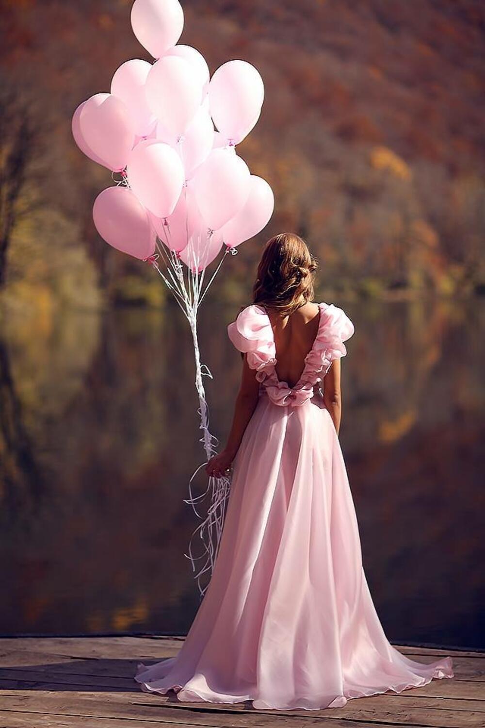 Kolekcija iz 2017. godine čiji je editorijal bio inspiracija za spot Sergeja Ćetkovića