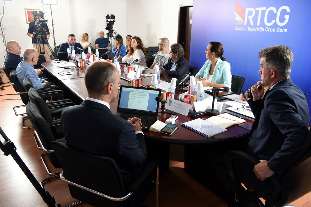 Najmanja nadoknada za članstvo u Savjetu oko 613 eura, Foto: Luka Zekovic