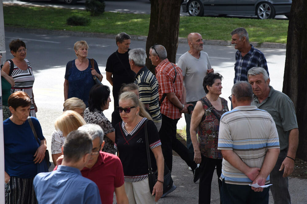 Iz Vlade najavljivan sistemski zakon za ovu grupu penzionera: Sa prošlogodišnjeg protesta, Foto: Luka Zekovic