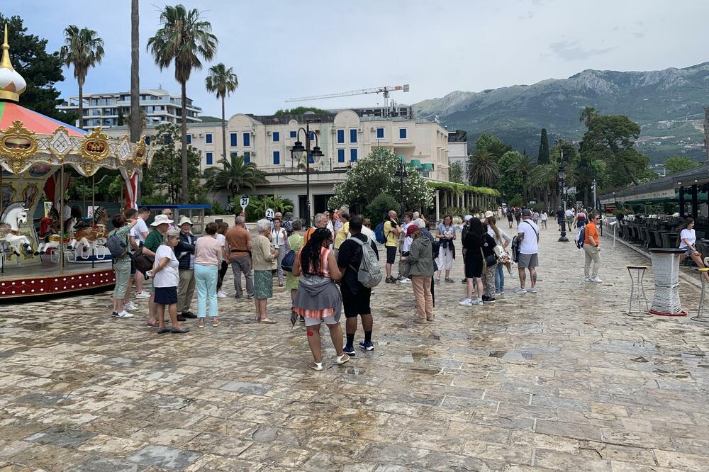 Turisti često prepušteni samima sebi (arhiva, ilustracija), Foto: Vuk Lajović