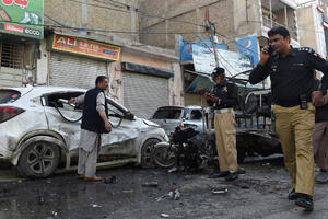 Pakistan: Dva napada na policijska vozila, poginule najmanje...