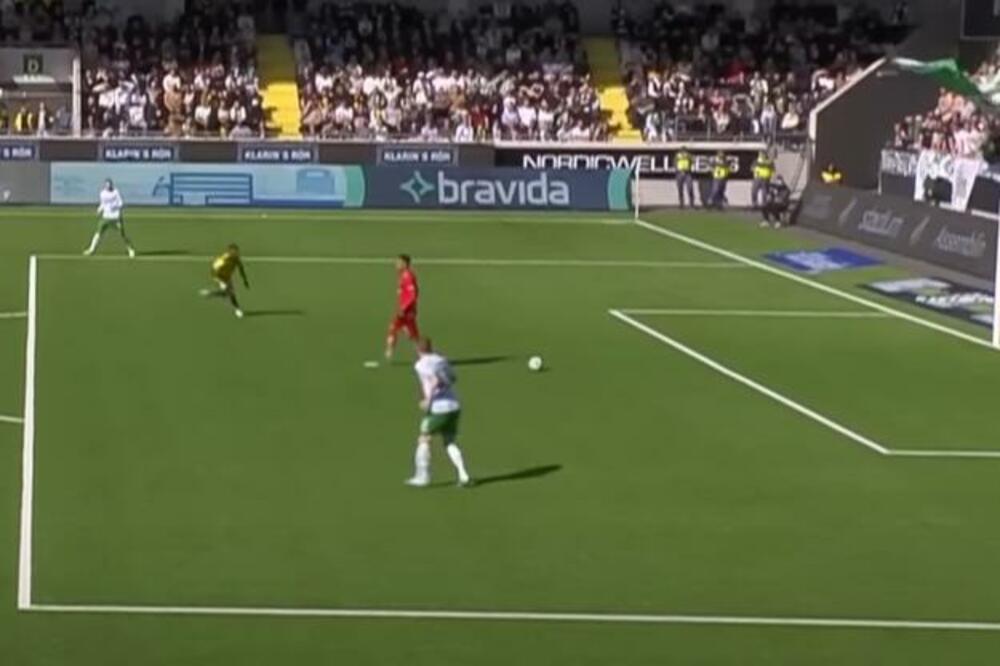 Trenutak nestvarne greške Dovina, Foto: Printscreen YouTube/Svenska Höjdpunkter