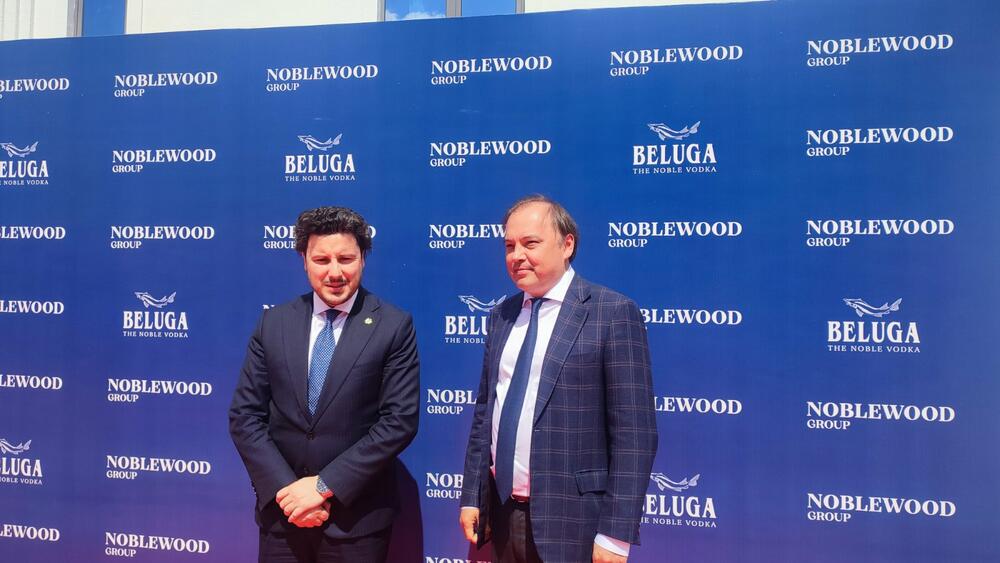 <p>"Ovo je podsticaj da i dalje nastavimo da kreiramo jedan ovakav ambijent u industrijskim zonama Nikšića, uvjeren sam da će ovakvih investicija biti još", poručio je Kovačević</p>