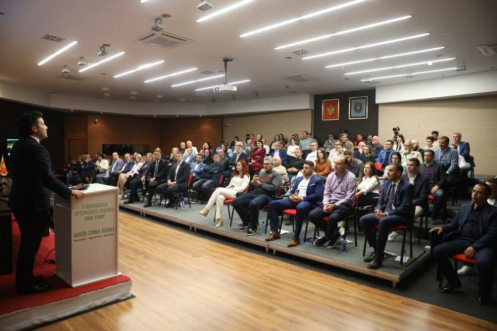 Izborna konvencija tivatskog odbora Građanskog pokreta URA