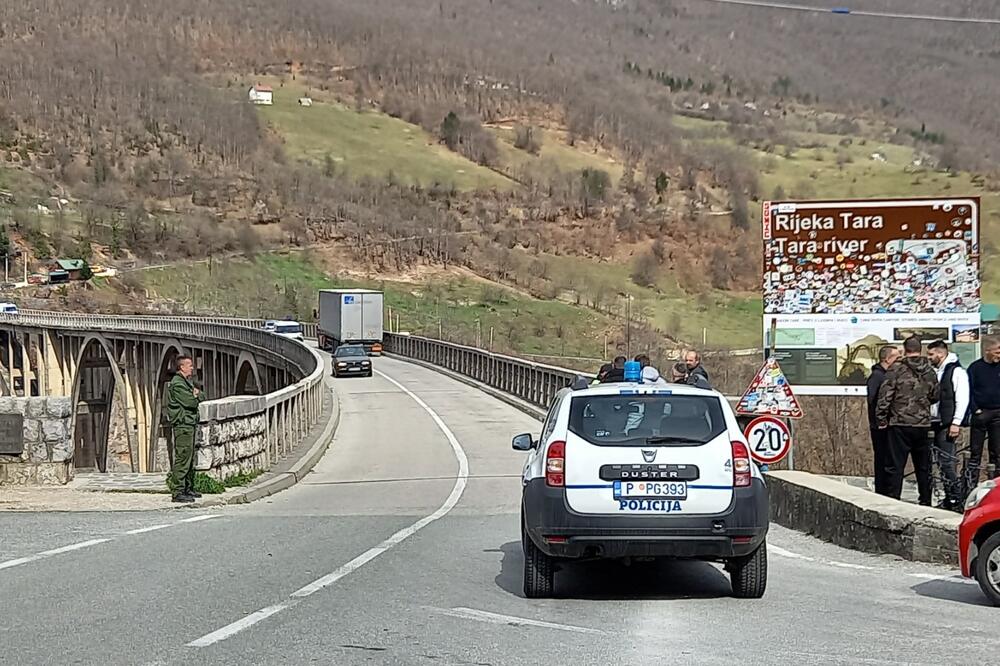 Sa lica mjesta, Foto: Goran Malidžan