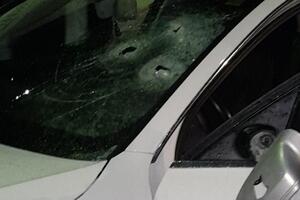 Budva: Sjekirom demolirao auto, mladiću nanio teške povrede