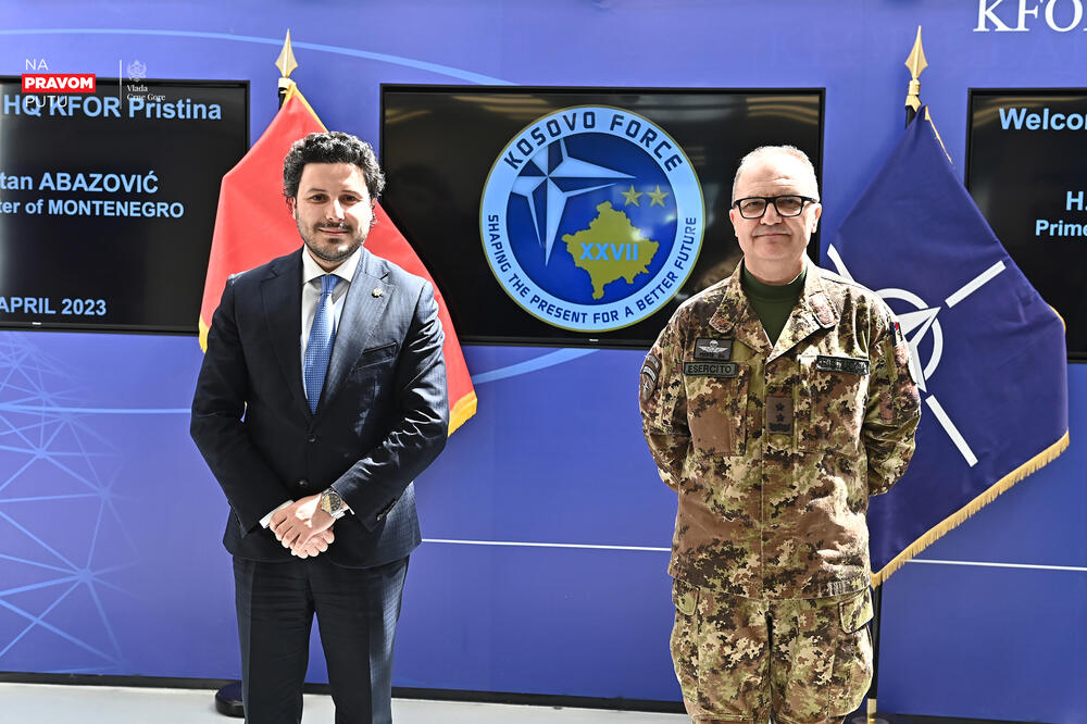 <p>"Ristuči je pohvalio Crnu Goru za deeskalaciju potencijalnih rizičnih situacija i naveo da cijene doprinos Crne Gore sa svojim vojnicima, za koje je naveo da su izuzetno profesionalni u misiji KFOR-a", navodi se u saopštenju </p>
