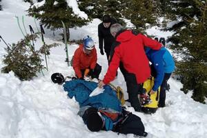 Državljanin Srbije polomio nogu tokom skijanja na Durmitoru