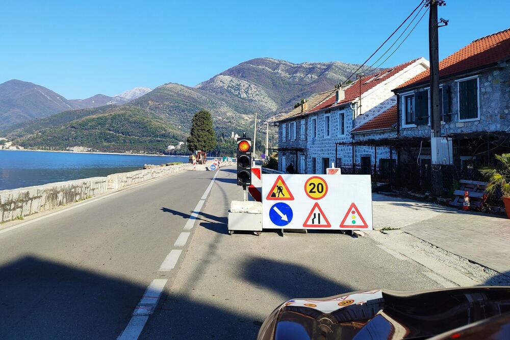 Mjesto gdje se saobraća jednom trakom na Opatovu, Foto: Siniša Luković