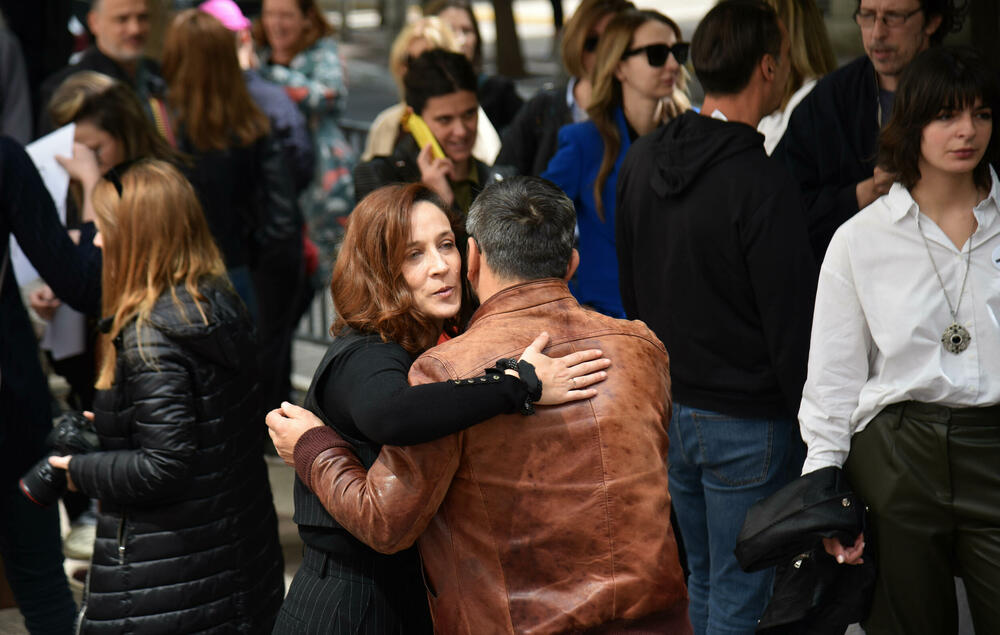 <p>"Rješenjem ovog problema ćete demonstrirati sposobnost da rješavate nastale probleme i da ne može samovolja pojedinaca iz Sindikata kulture ili bilo koje organizacije da bude jača od čitave Vlade Crne Gore", poručio je Pejović</p>