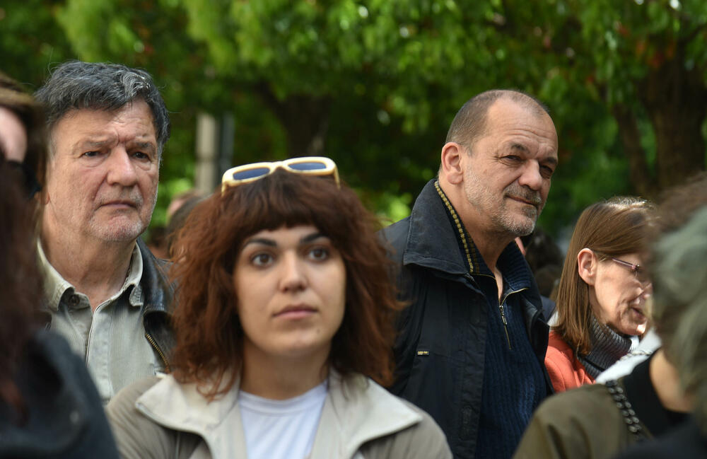 <p>"Rješenjem ovog problema ćete demonstrirati sposobnost da rješavate nastale probleme i da ne može samovolja pojedinaca iz Sindikata kulture ili bilo koje organizacije da bude jača od čitave Vlade Crne Gore", poručio je Pejović</p>