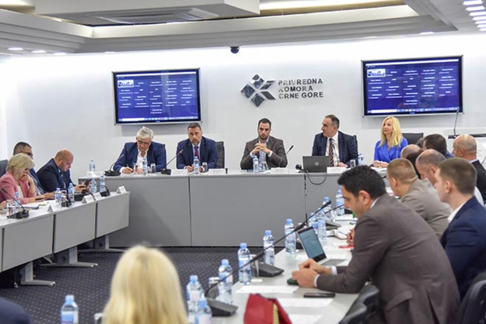 Odbor Udruženja turizma i ugostiteljstva Privredne komore, Foto: Privredna komora Crne Gore
