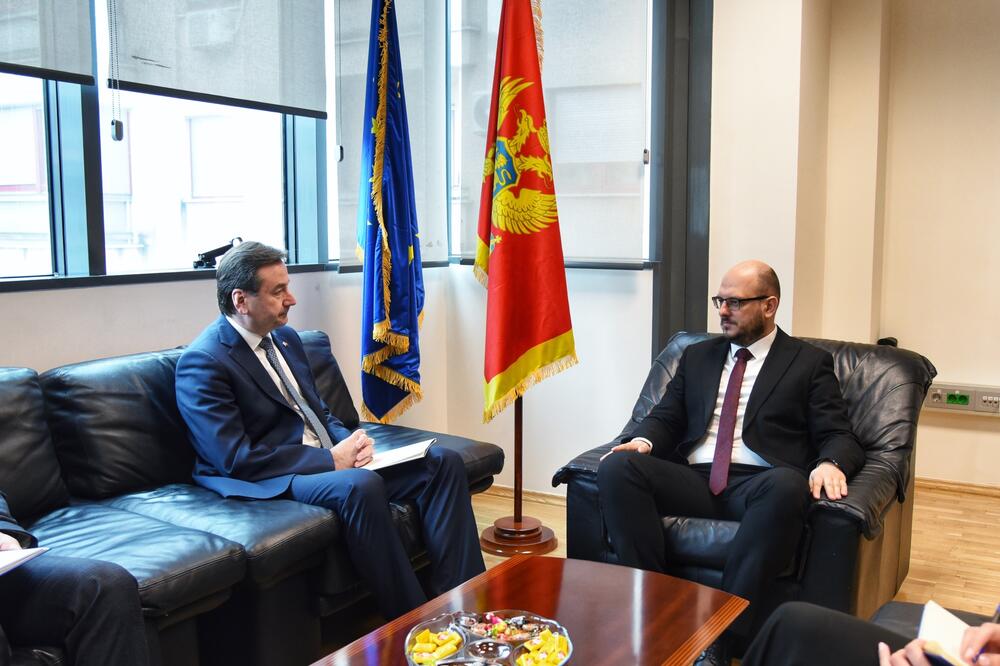 Oleg Gerasimenko i Admir Adrović, Foto: Ministarstvo rada i socijalnog staranja