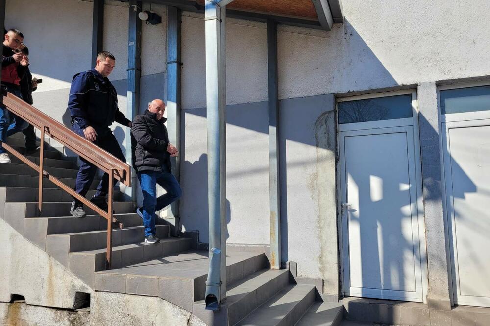 Milenka Bojića sprovode nakon suđenja (arhiva), Foto: Jadranka Ćetković