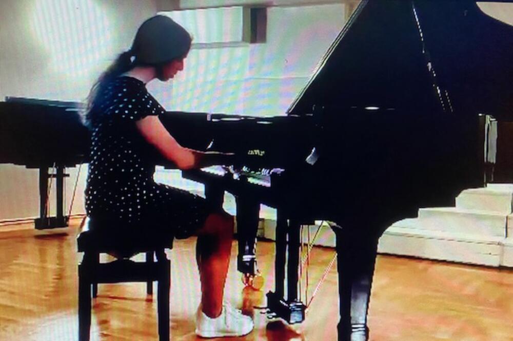 Una Pejović, Foto: Privatan arhiva