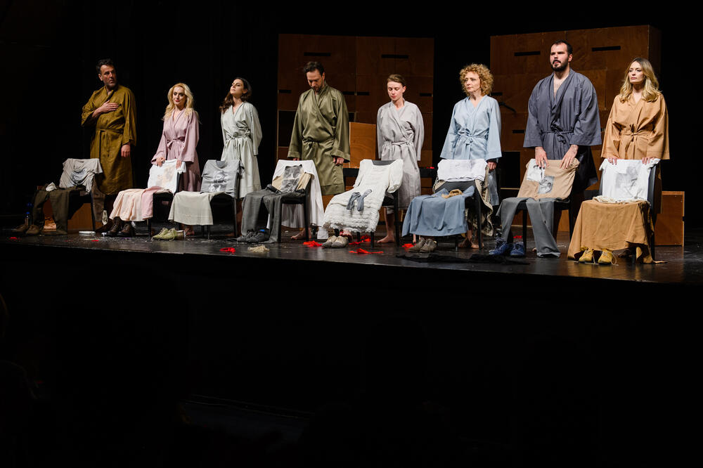 Glumački ansambl predstave "Moj muž", Foto: Krsto Vulović