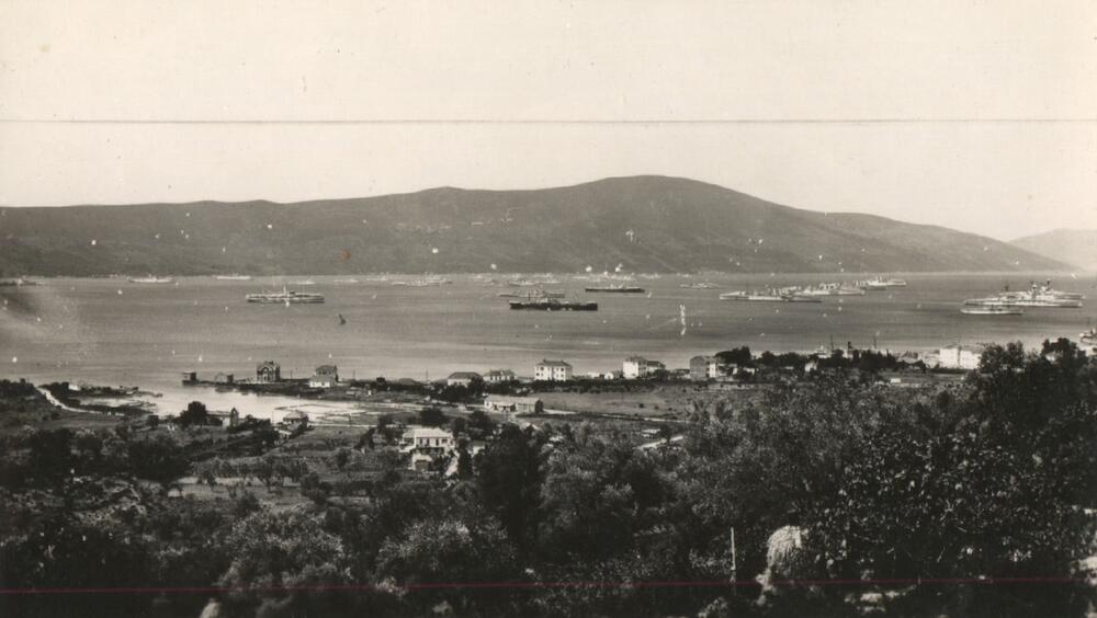 Britanska flota u Tivtu -
