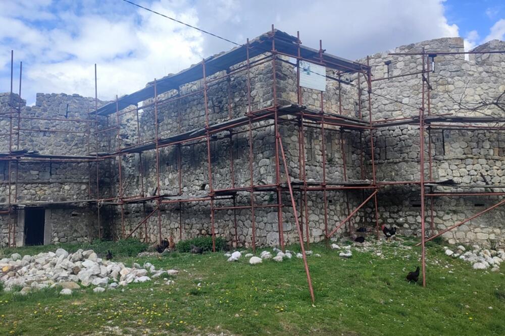 Propada i kula i skela, Foto: Svetlana Mandić