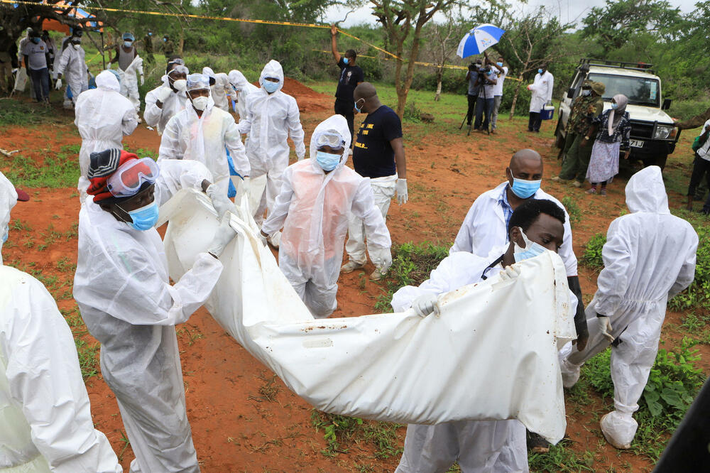 Ekshumacija tijela, Foto: Reuters
