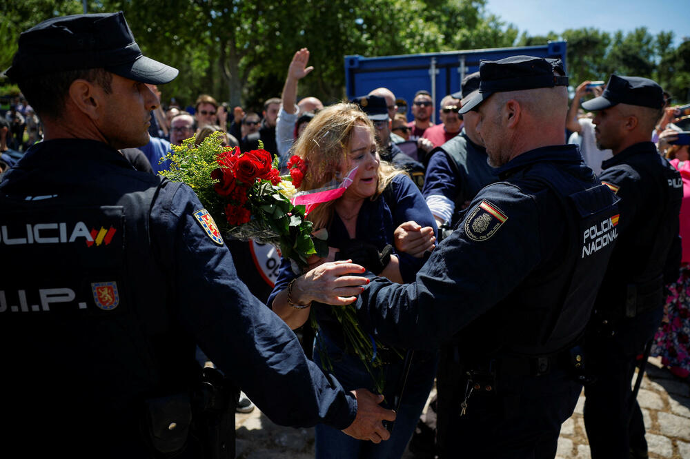 <p>Ostaci su ekshumirani na osnovu izmjene zakona koje zabranjuju veličanje diktature i fašističkog nasleđa u Španiji</p>