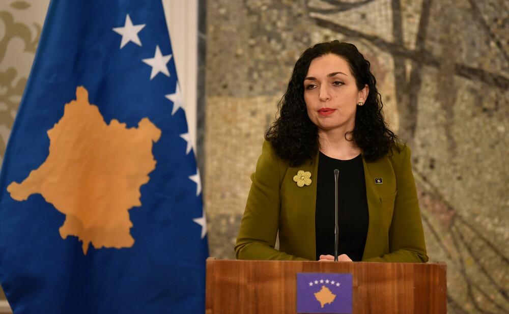 Osmani predala dužnost predsjednici kosovskog parlamenta