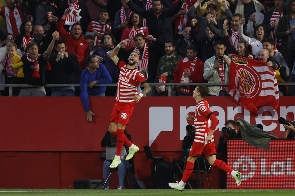 Tati Kasteljanos proslavlja jedan od četiri gola, Foto: Reuters