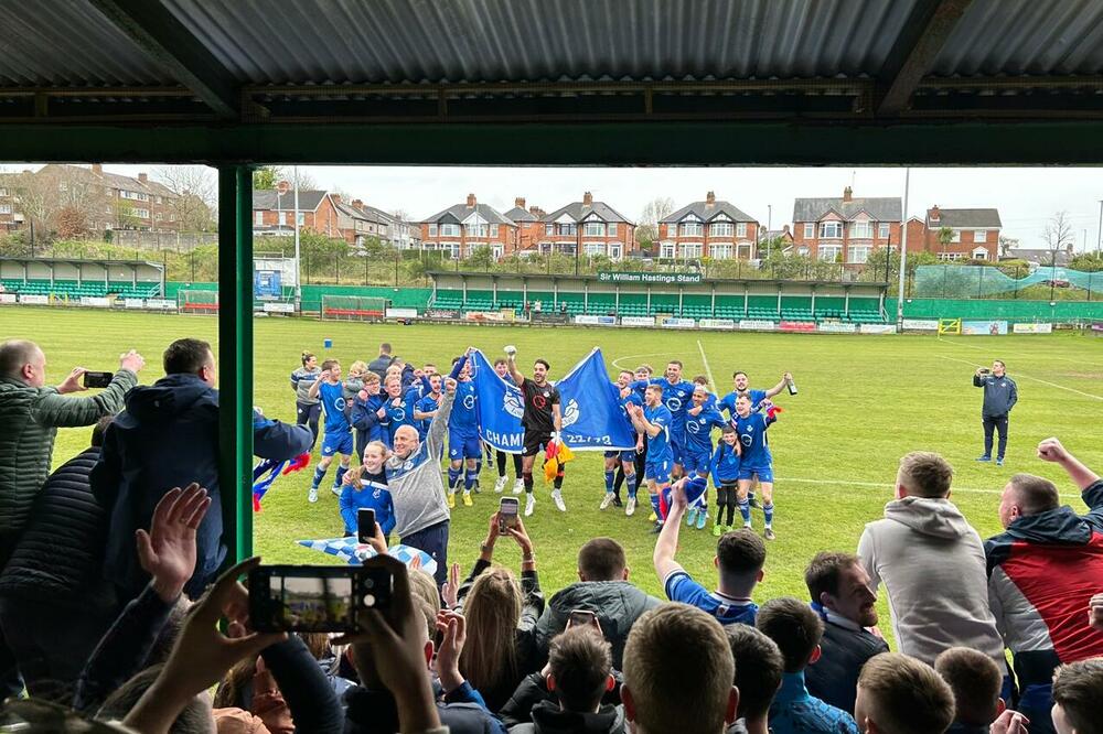 Fudbaleri Lofgola, Foto: Twitter.com/LoughgallFC