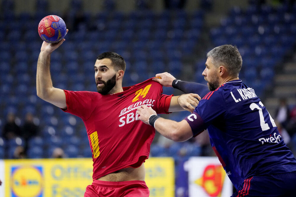 Miloš Božović na utakmici sa Francuskom na Svjetskom prvenstvu u Poljskoj, Foto: Reuters/Tomasz Markowski