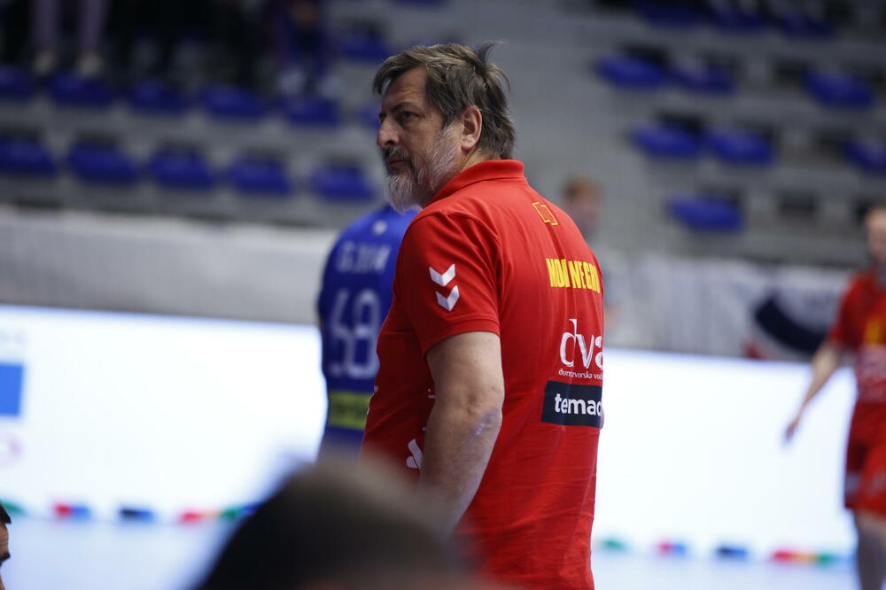 Šola, Foto: Federata e Hendbollit e Kosovës