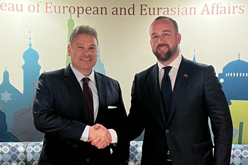 Eskobar i Nikolić, Foto: twitter.com/andrijamnikolic