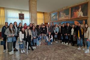 Projekat "Vi ste krivi ako vas zavolimo": Srednjoškolci iz Bugojna...